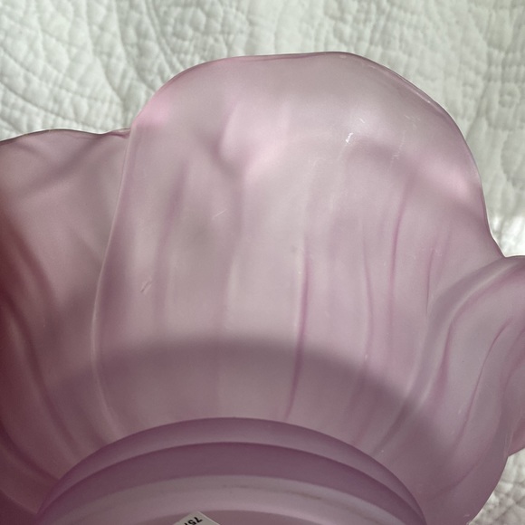 *CHIPPED Candle Holder - Picture 4 of 7